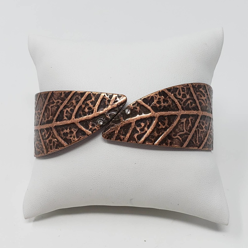 Leaf Textured Copper Tone Clamper Hinge Bracelet